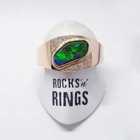 opal-diamond-ring-rocksnrings-south-west-rocks