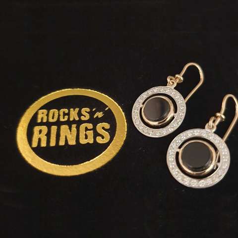 rhodanite-garnet-gold-diamond-hook-earrings-rocksnrings