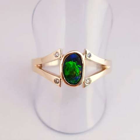 rocksnrings-custom-handmade-yellow-gold-qld-boulder-opal&diamonds